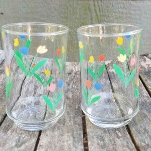 Set of 2 Vintage Libbey Glass tulip juice glasses